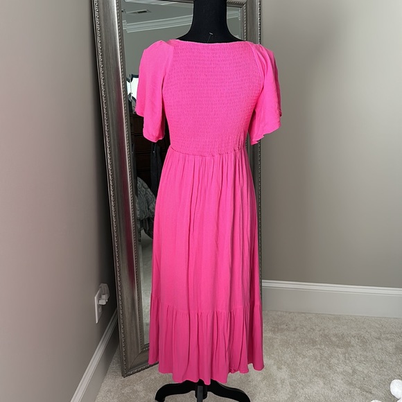 Calling all Barbies - Picture 3 of 5